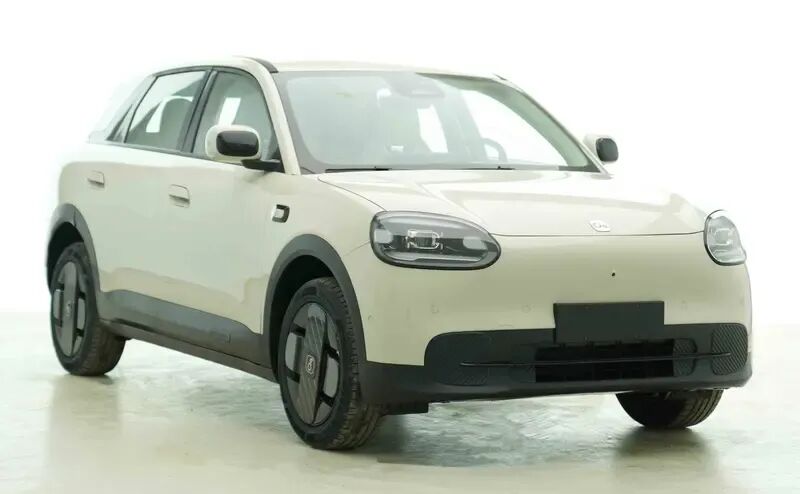 车长近4.2米！双色内饰！全新奇瑞QQ3申报图曝光！一季度上市！