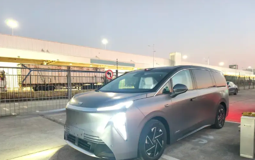 最高续航632km！10分钟补能超400km！别克MPV纯电版谍照！